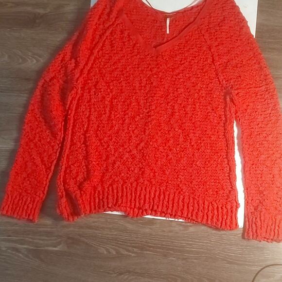 Free People Pink V- Neck Sweater S Cozy Casual Dopamine Boho Barbie Classic - Picture 4 of 8